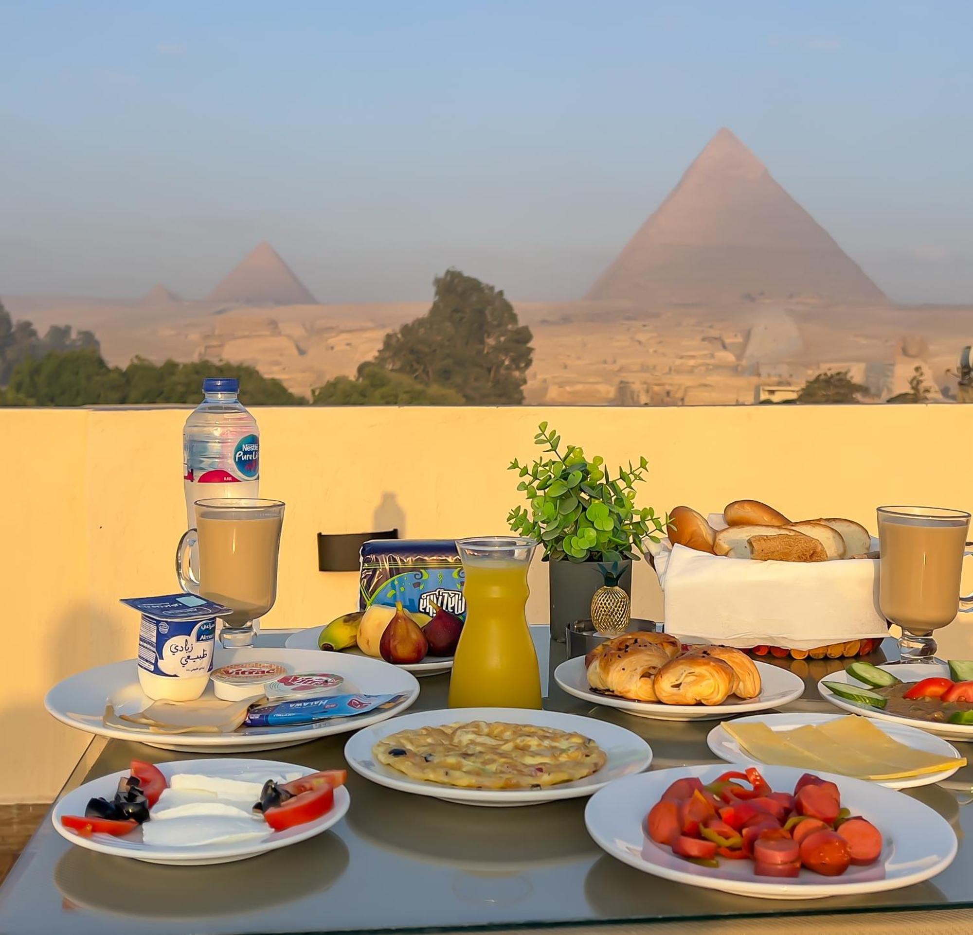 Pyramids Vista Inn Kafret el-Gabal Exterior photo
